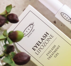 clear mascara eyelash treatment